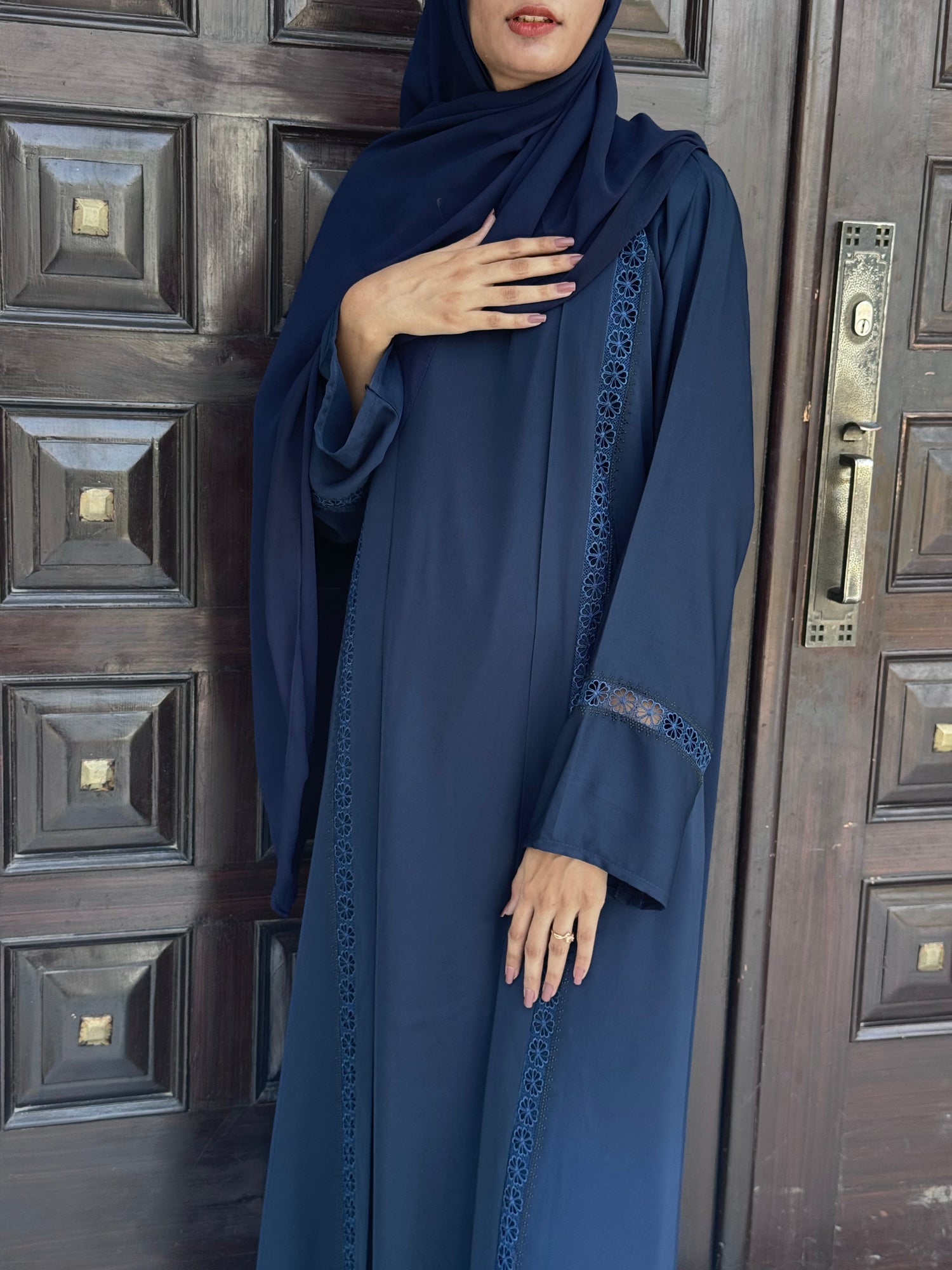 Embroidered abaya