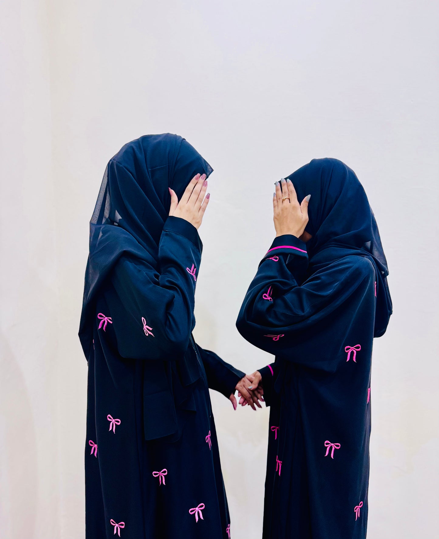 Black Pink Bow abaya